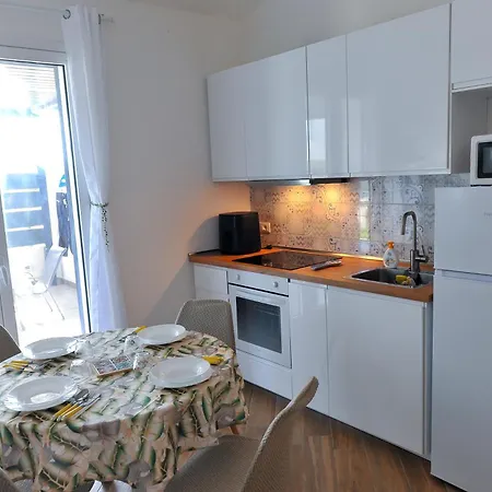 بيت للعطل Casa Mare Vecchio أفولا